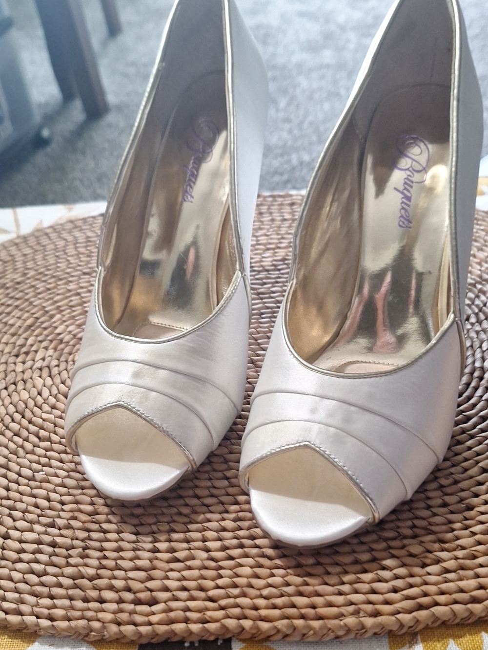 Sculpted Satin Peep-Toe Heels in Ivory with Gold Lining